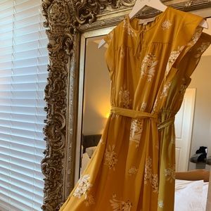 Ann Taylor Loft Mustard Classy Floral Dress🌼🌼🌼